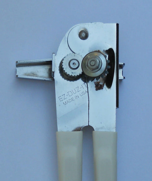 EZ-DUZ-IT Can Opener, White...