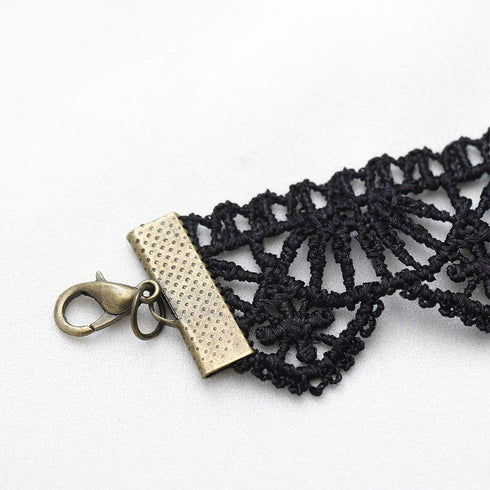 GRAEEN Black Lace Necklaces Gothic Lace Choker Crystal Pendant Halloween Cosplay Party Diamond Necklace Jewelry for Women...