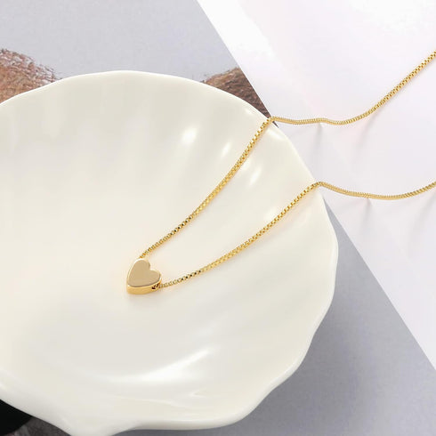 Foxgirl Gold Heart Necklaces for Women 14k Gold Plated Pendant Necklace Simple Cute Necklaces for Women Dainty Layered Choker Necklaces for Women ...