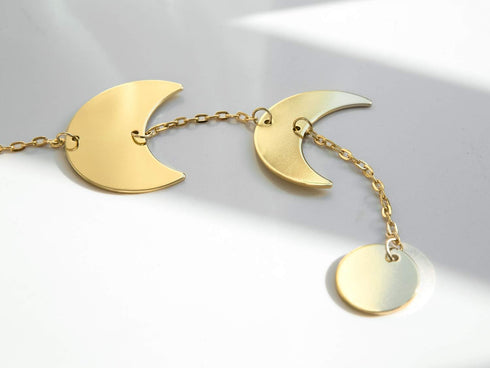 Mkono Moon Phase Wall Hanging Metal Boho Home Decor Vertical Chic Moon Garland for Dorm Nursery Bedroom Living Room Apartment Office, Decorative W...