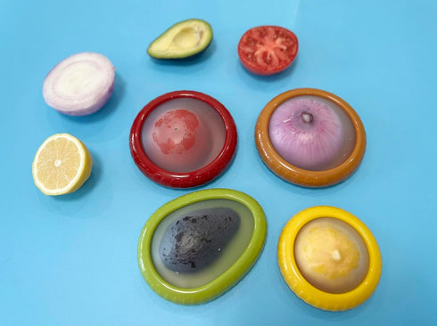 4PC Silicone Fruit and Vegetable Storage Containers Set for Fridge, Onion Storage Container, Avocado keeper,Tomato Saver,and Lemon holder...