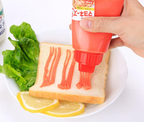 MXY Japanese Squeeze Bottle Creative 5 Hole Design Salad Vinegar Ketchup Honey Oil Pot with Dust Lid 380ml (Red)...
