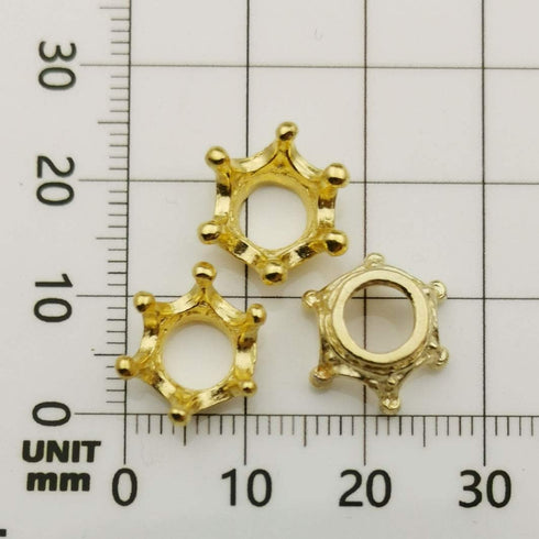 iloveDIYbeads 60pcs Mixed Antique Silver Bronze Gold 3D King Crown Loose Spacer Bead,Craft Supplies Crown Charms for Jewelry Making Accessory Find...