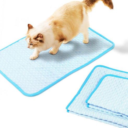 Cooling Mat Pad for Dogs Ice Silk Mat Dog Cooling Pad Summer Keep Your Pet Cool Pet Cool Mats for Dog and Cat Use in Crate Kennel Sofa Bed(S/50X40...