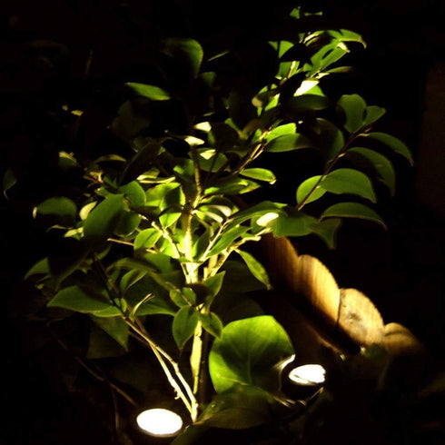 Solar Spot Lights Outdoor, LED Waterproof Pond Light Solar Spotlight Underwater Light Security Lighting Dark Sensing Auto On/Off Adjustable Lighti...
