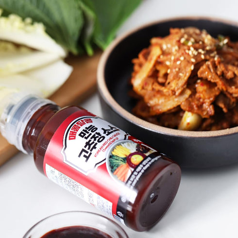JJ International Korean Sweet and Spicy Red Chili Sauce, Gochujang Wing Sauce (260ml)...