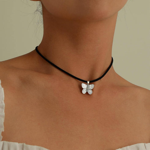 Boho Butterfly Pendant Necklace Black Velvet Rope Choker Silver Butterfly Necklace Choker Vintage Suede Velvet Collar Necklace Butterfly Clavicle ...