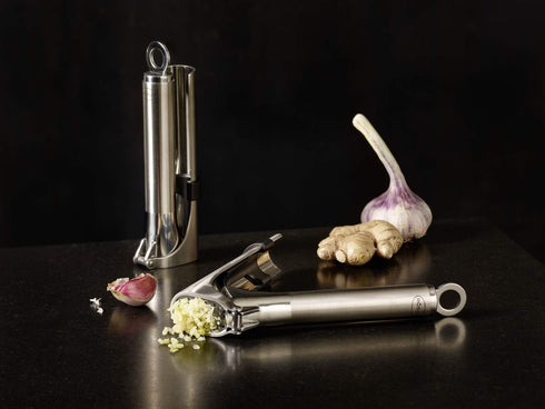 Roesle Stainless Steel Mincing Garlic Press, Premium...