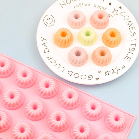 MURISE Mini Bundt Cake Pan for Baking, Silicone Bundt Cake Pan Nonstick, 20 Cup Bundt Cake Pan, Small Bundt Cake Pan Mold for Cupcakes, Jellies, 2...
