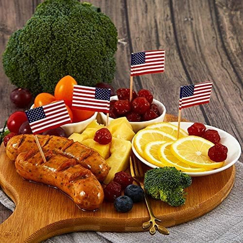 CYPS 100 Pcs USA American Flag US Toothpick Flags, Small Mini Stick Cupcake Toppers US Flags,4th of July,Veterans Day,Country Picks Party Decorati...