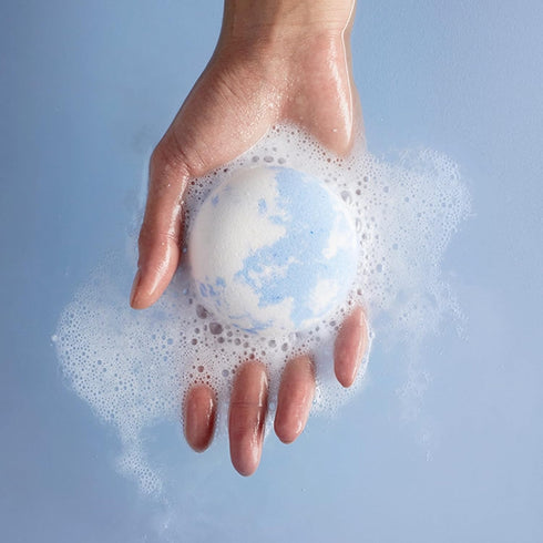 Sprig by Kohler Eucalyptus + Mint Bath Bomb, Natural Botanicals & Premium Skincare Ingredients (Shea Butter, Coconut Oil, & Kaolin Clay) to Cool a...