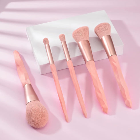 XMOSNZ 15PCS Makeup Brushes Irregular Handle Makeup Brush Set Eyeshadow Brush Face Lip Eye Make Up Brush Sets with Gift Box (Pink)...