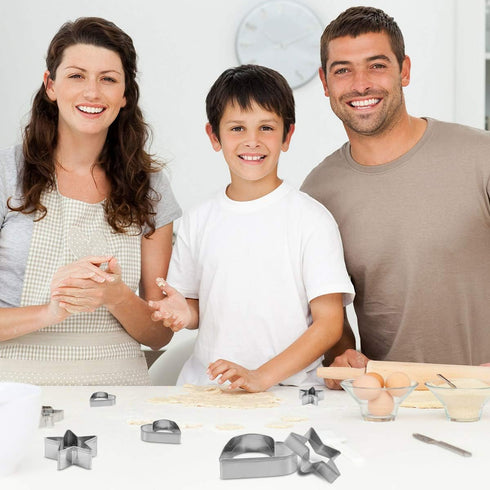 10Pcs Cookie Cutters Set Stainless Steel Biscuit Cutter Love Heart Shape and Star Shape Baking Vegetable Donuts Shape Cutters...