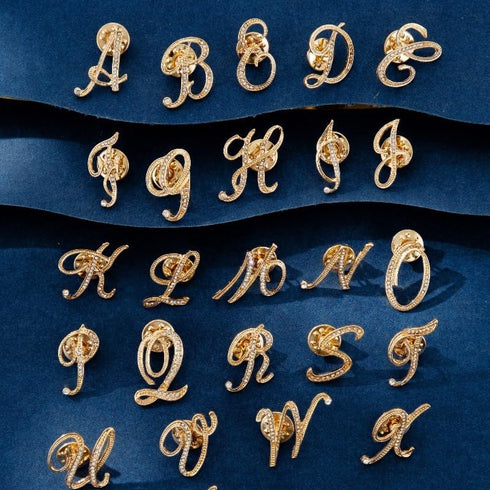 SINNKYA-Z Woman’s 26 Letter Initial Brooch Pins, Gold Clear Crystal Rhinestone Breastpins Letter Stocking Pins for gifts 2size/package...