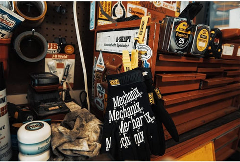 Mechanix Wear: Belt Glove Clips – Nonconductive Material, Detachable, Anti-Snap Design for Safety, Glove Clips for Construction, Electrical, Tacti...