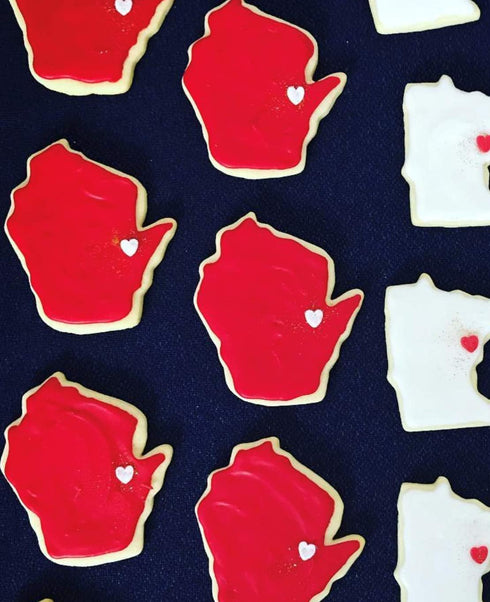 Wisconsin State Cookie Cutter 4" Made in USA by Ann Clark...