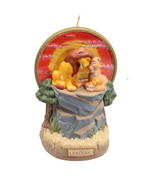 Hallmark KEEPSAKE Ornament Simba, Sarabi and Mufasa: The Lion King Light and Music MAGIC...