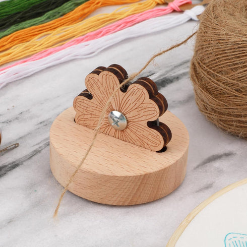 Daisy Thread Cutter, Tabletop Blade Saver Thread Cutter with Anti-Slip Stand Yarn Cutter Thread Cutting Tools Quilting Supplies for Sewing Seam...