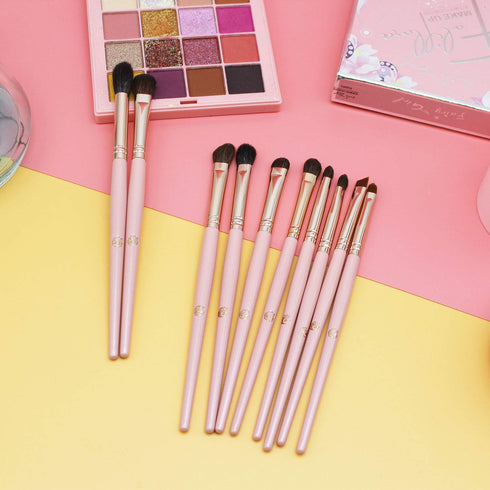 ENERGY Eyeshadow Brushes Set Professional Makeup Brushes Kit with Case Premium Vegan Synthetic Bristles For Eyeshadow Eyebrows Eye Liner Smudge No...