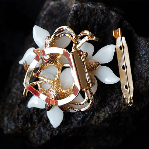 Brooch Pin for Women Stylish Flowers Brooch with Created Crystal 17.6g | Brooches and Pins for Women | Flower Brooch | Flower Pins | Brooch for Wo...