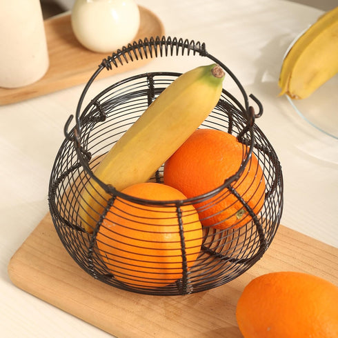 Egg basket-Farmhouse Round Wire Egg Baskets for Fresh Egg With Handle,Metal Egg Collecting Basket for Gathering Fresh Egg,Basket for Countertop Ho...