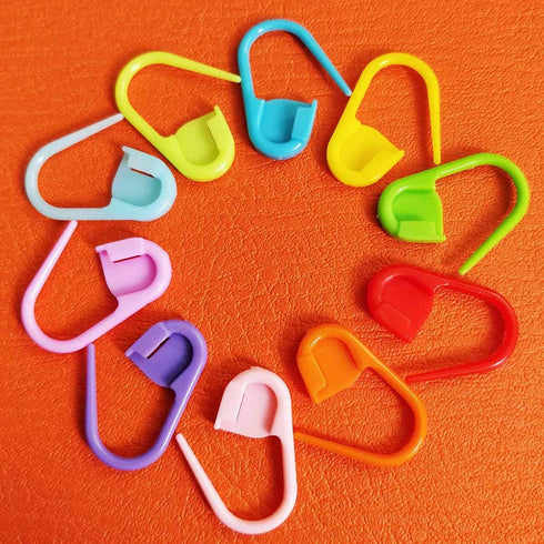 50 Pieces Colorful Knitting Markers Crochet Clips Crochet Pins Bulk Stitch Markers Locking Stitch Knitting Place Markers DIY Craft Plastic Safety ...