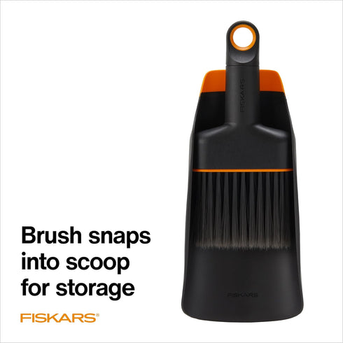 Fiskars Planting Soil Scoop and Brush Set Garden Tool for Indoor Gardening, Mess Control for Transplanting and Repotting, Made with Recycled Plast...