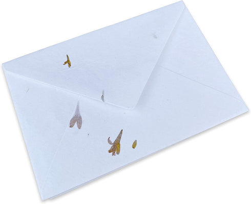 Wanderings Handmade White Envelopes with Real Flower Petals - Package of 25 - for Announcements, Wedding Invitations, Greeting Cards, Crafts - Thi...