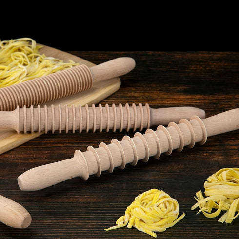 Beech Wood 14mm Pappardelle Pasta Cutter Noodle Lattice Roller Docker Dough Cutter Wooden Rolling Pin Spaghetti Pasta Maker Beechwood Noodle Cutte...