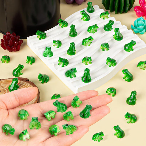 120PCS Mini Resin Frogs Green Frogs Figurines Miniature Animals Garden Decor for Model Fairy Garden Miniature Moss Landscape Display, DIY Terrariu...
