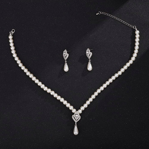 Pearl Bridal Necklace Earrings Set Sliver Rhinestone Necklaces Crystal Bride Choker Necklace Accessories for Women and Girls...