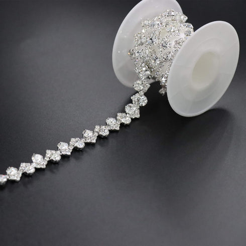 Jerler Rhinestone Trim, Crystal Rhinestone Chain Applique, Ideal for DIY Decoration and Wedding Clothing Embellishments, 0.4" Width (Silver, 1 Yar...
