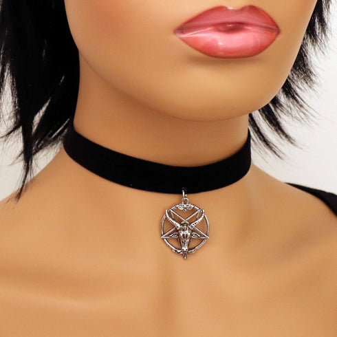 Baphomet Goat Head Satanic Inverted Pentacle Black Velvet Choker Adjustable...