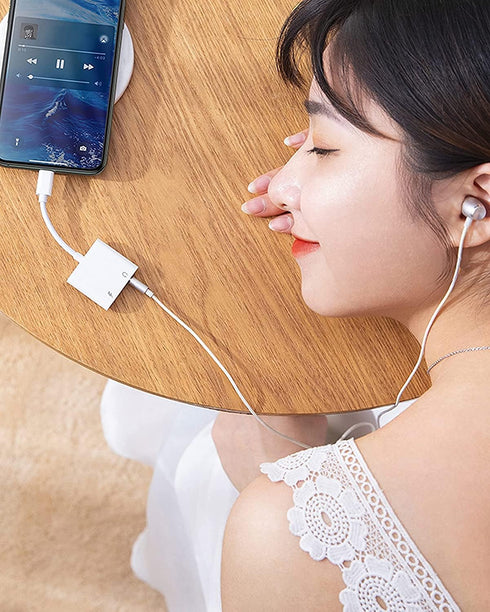esbeecables Lightning to 3.5mm Headphone Audio & Charger Adapter...