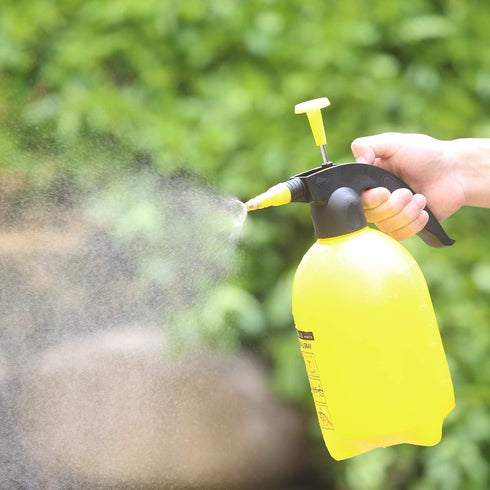 Garden Pump Sprayer Portable,Hand-held Lawn Pressure Pump Sprayer Bottle with Adjustable Nozzle for Spraying Weeds/Watering/Home Cleaning/Car Wash...