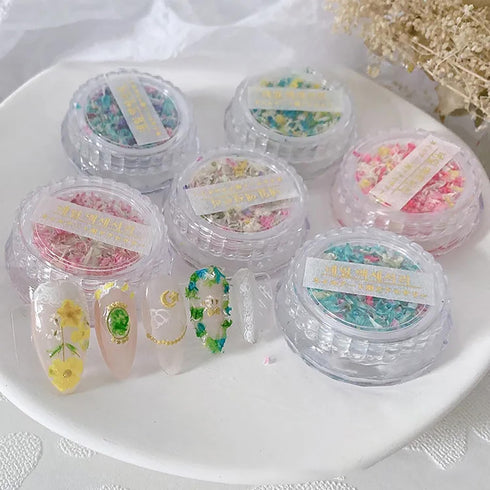 3 Boxes Mini Dry Flowers Tiny Dried Flowers Resin Fillers Pressed Flowers Mini Flower for Nails Crafts DIY Resin Mold Jewelry Making Nail Art Deco...