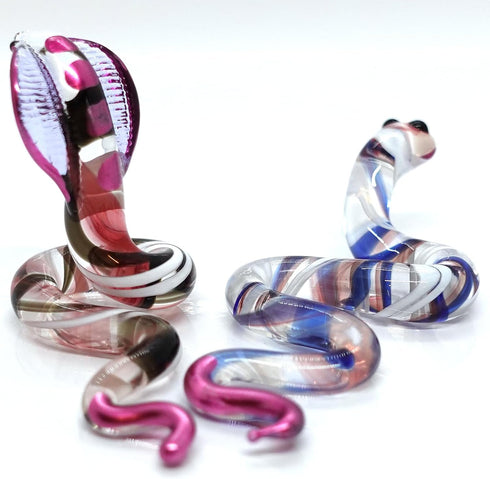 2 Red White Snake/Cobra Miniature Figurines Animals Hand Blown Glass Art Collectible Gift Decorate...