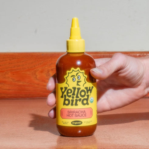 Organic Sriracha Hot Sauce by Yellowbird - Organic Chili Pepper Sauce with Red Jalapenos, Agave and Garlic - Plant-Based, Gluten Free, Non-GMO - H...