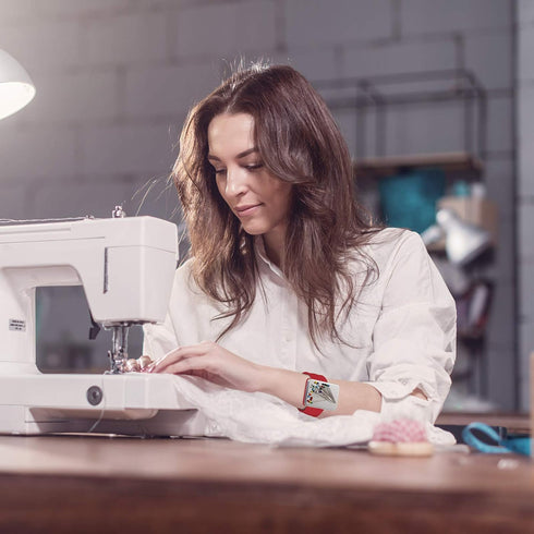 WILLBOND Magnetic Wrist Sewing Pincushion Wrist Magnetic Pin Holder Wristband Pin Cushion Holder with 3 Pcs Stainless Steel Pintail Comb Rat Tail ...