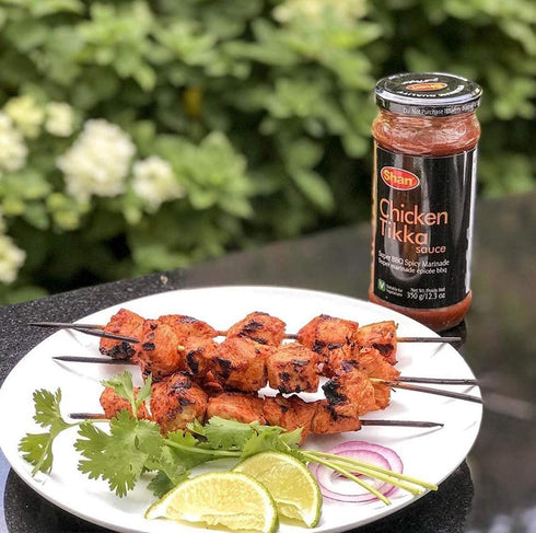 Shan Chicken Tikka Cooking Sauce 12.3oz (350g) - Simmer Sauce for Super Spicy BBQ Marinade - Easy to Cook Delicious Meal at Home - Suitable for Ve...