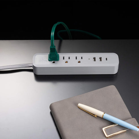 Globe Electric Designer Series 6-ft 3-Outlet USB Surge Protector Power Strip, 2x USB-A Ports, 1x USB-C Port, Right Angle Plug, Gray, 78551...