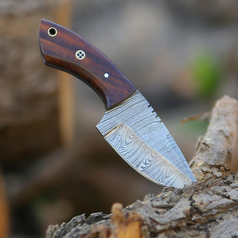 Hunting Knife with Leather Sheath 6-inches Full-tang Fixed Blade Tactical Handmade Damascus Knife, Ideal for Skinning, Outdoor Camping, Hiking, Hu...