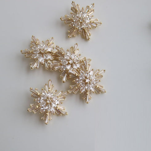 5pc/lot Luxury Golden Crystal Buttons for Clothes Cubic Zirconia Button for Coat Decorative CZ Sewing Buttons for Clothing (29mm/1.14")...
