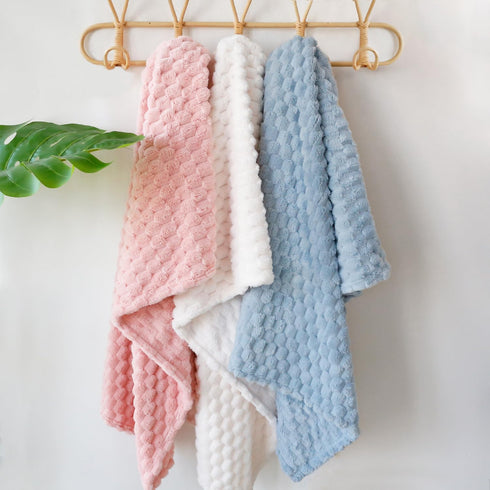 HOMRITAR Baby Blanket for Boys or Girls 3D Jacquard Fluffy Fuzzy Blanket for Infant, Soft Warm Cozy Flannel Fleece Warm Blanket Nursery, Stroller ...