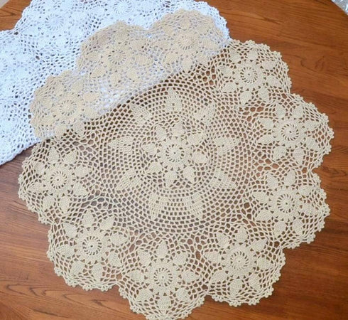 Hetao 100% Cotton Handmade Crochet Round Tablecloth Doilies Lace Table Covers,White, 24 Inch...