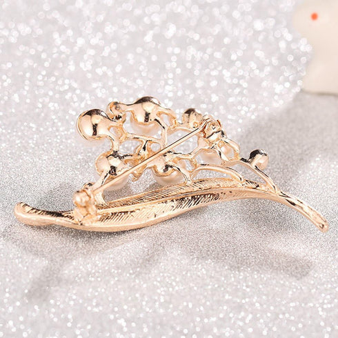 Women's Flower Brooch Pin Pearl Diamond Breastpin for Wedding/Banquet/Bouquet...