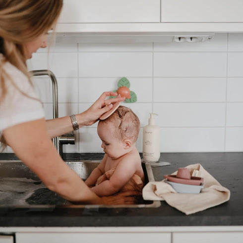 mushie Baby Bath Cradle Cap Brush | Soft Silicone Bristles for Dry Skin, Eczema, & Cradle Cap Treatment | 2-Pack (Blush/Shifting Sand)...