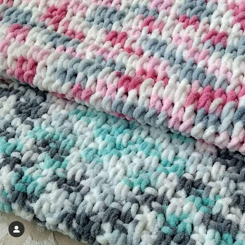 Alize Puffy Fine Color Baby Blanket Small Loop 100% Micropolyester Soft Yarn Lot of 4skn 400gr 64yds (5939)......