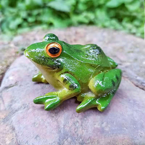 2 Pcs Frog Statues Miniature Simulation Small Animal Resin Sculpture Patio Lawn Yard Terrace Micro Landscape Fairy Garden Fish Tank Accessories In...