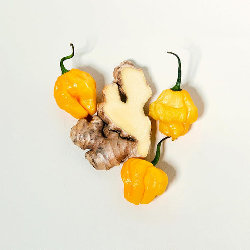 Queen Majesty Scotch Bonnet & Ginger Hot Sauce, 5 oz - All Natural Scotch Bonnet, Habanero, & Ginger Condiment - Vegan, Kosher, Gluten Free, non G...